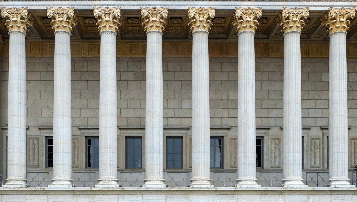 Government building with pillars